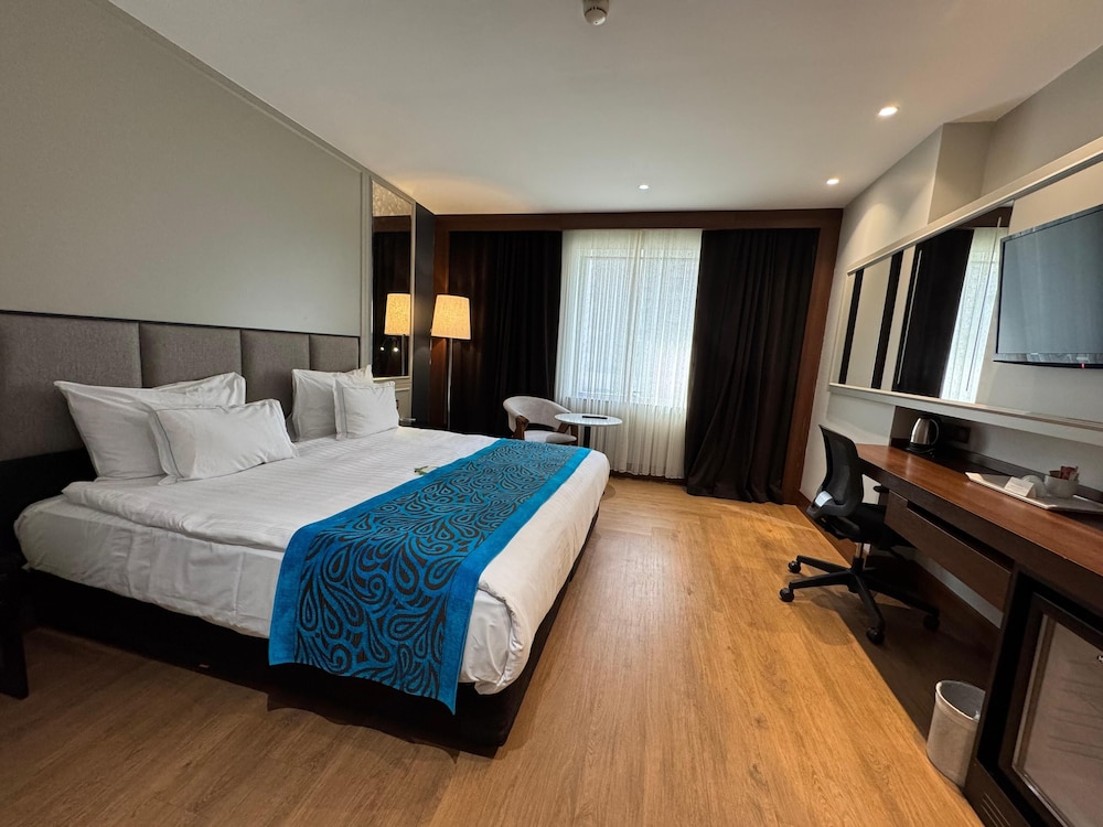 Teymur Continental Hotel & Convention Center Rezervasyon