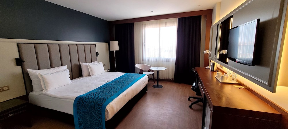 Teymur Continental Hotel & Convention Center Rezervasyon