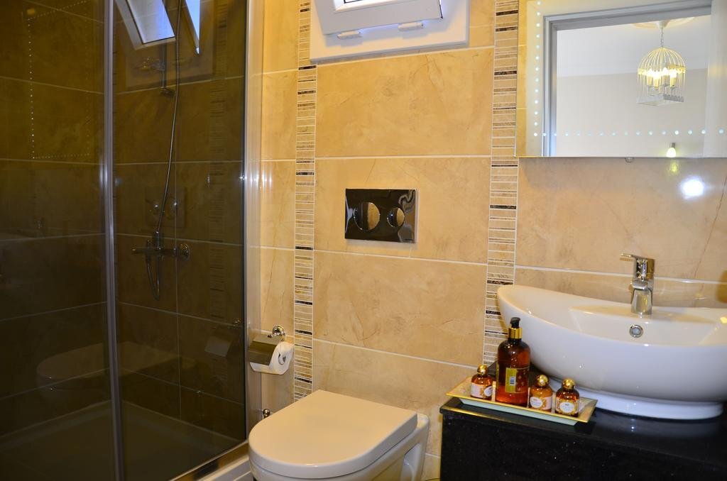 Rose Garden Boutique Hotel Rezervasyon