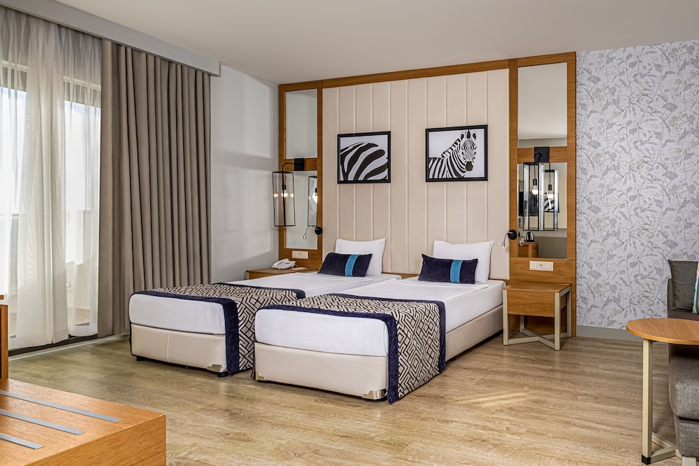 Calido Maris Hotel Rezervasyon