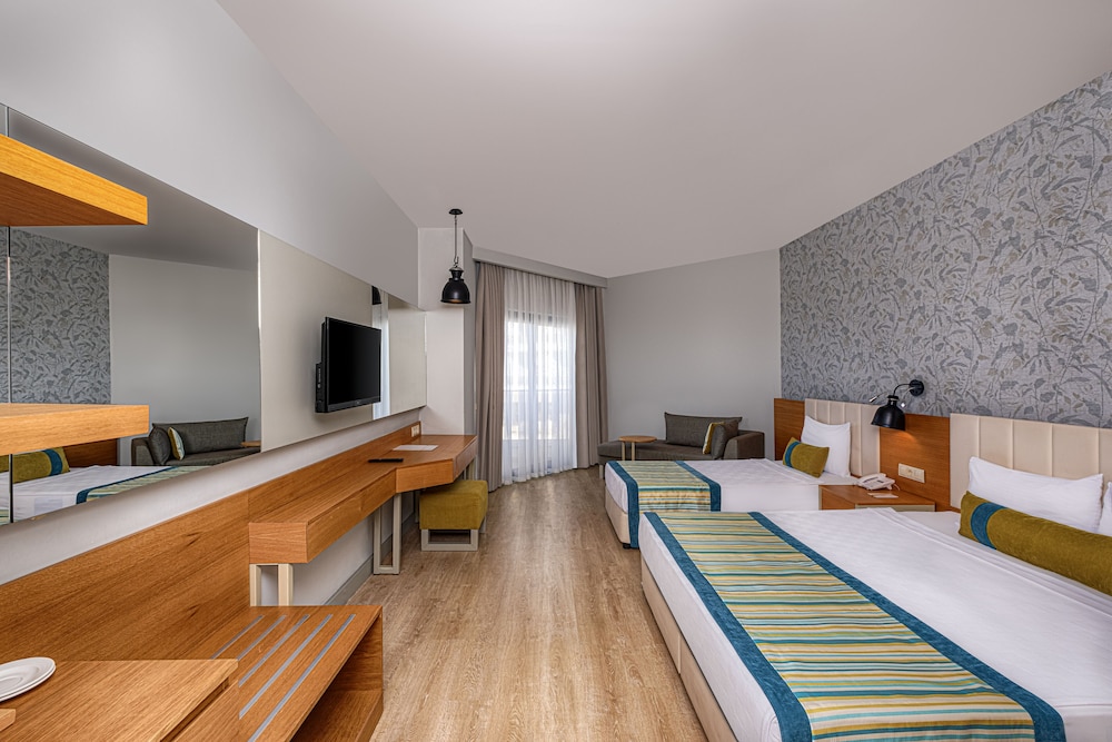 Calido Maris Hotel Rezervasyon