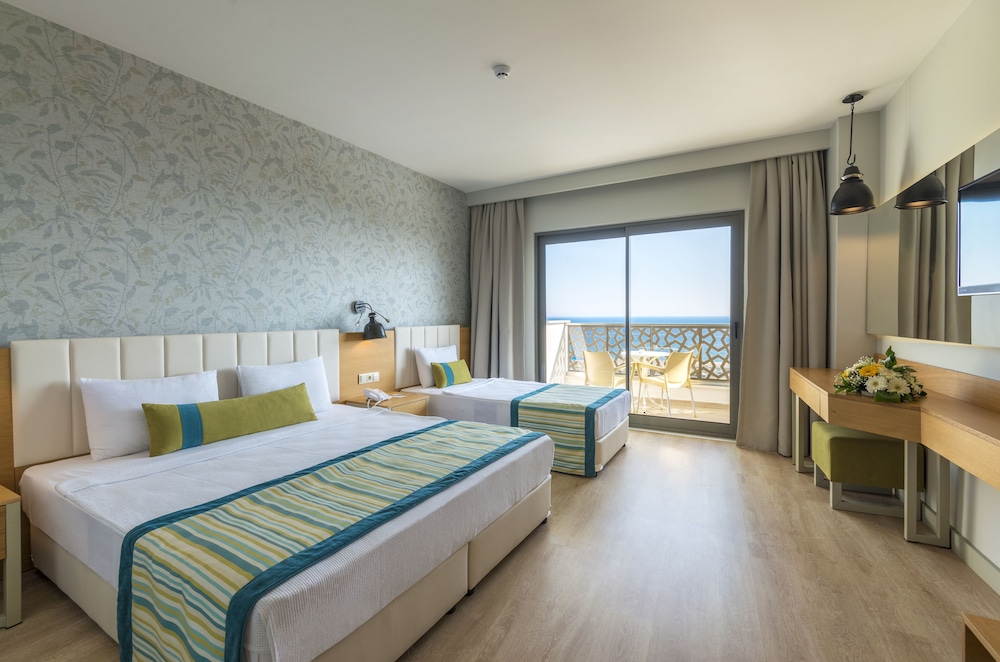 Calido Maris Hotel Rezervasyon