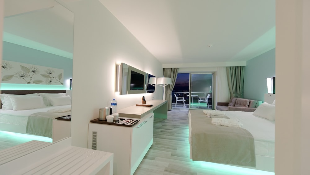 Flora Garden Ephesus Rezervasyon