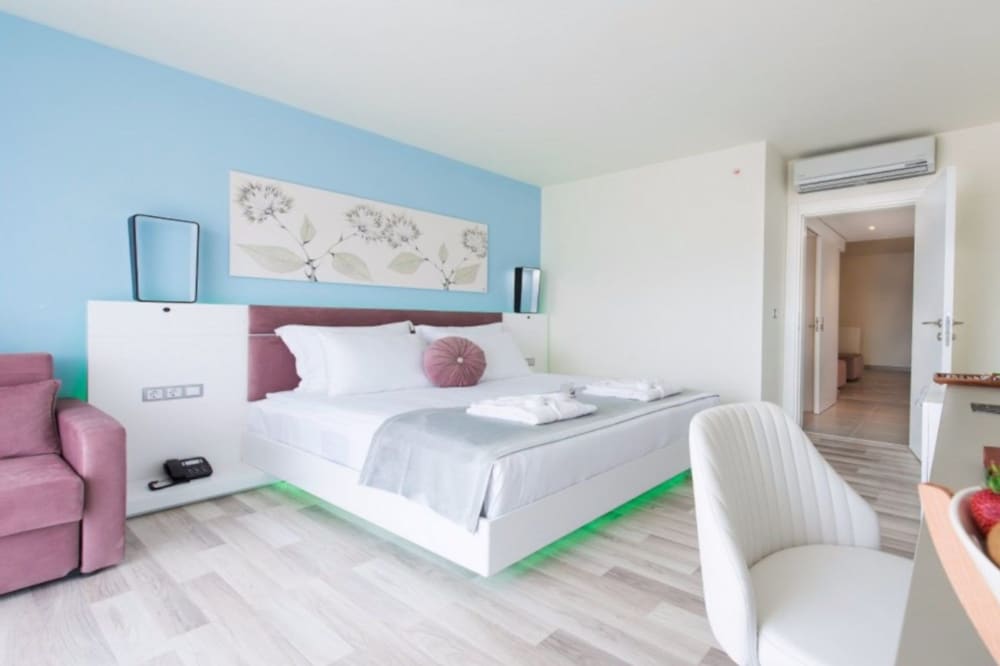 Flora Garden Ephesus Rezervasyon