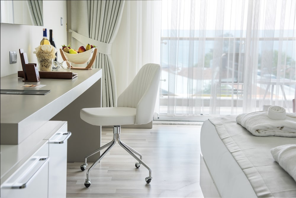 Flora Garden Ephesus Rezervasyon