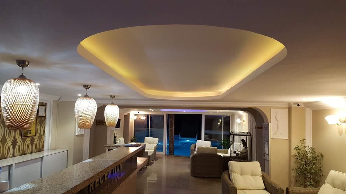 Comet Hotel & Resort Rezervasyon