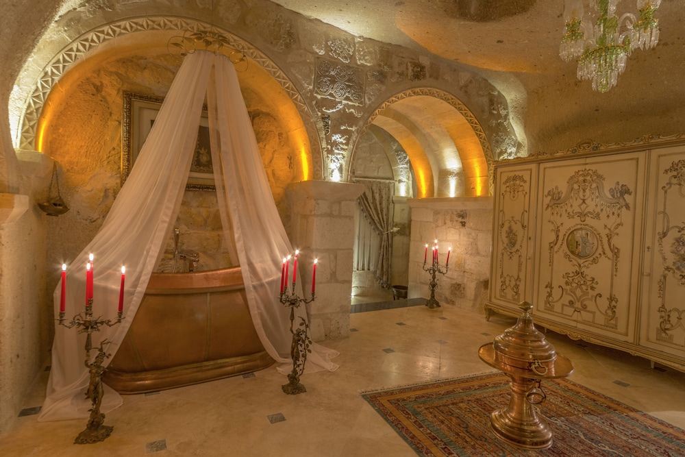 Elika Cave Suites Hotel & SPA Rezervasyon
