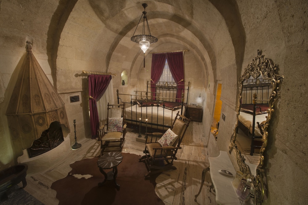 Elika Cave Suites Hotel & SPA Rezervasyon