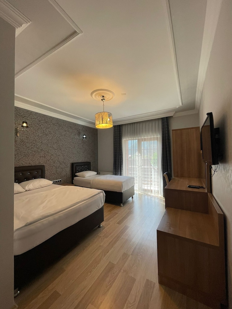 Akpinar Hotel Rezervasyon