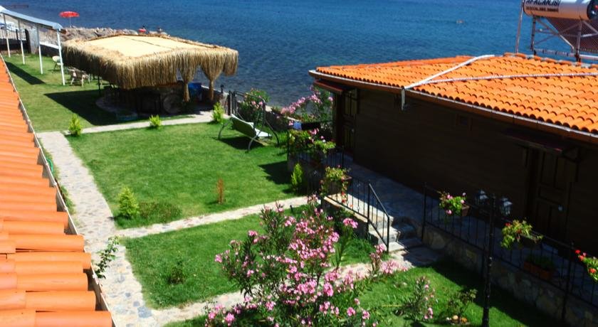 Assos Sardunya Butik Motel Rezervasyon