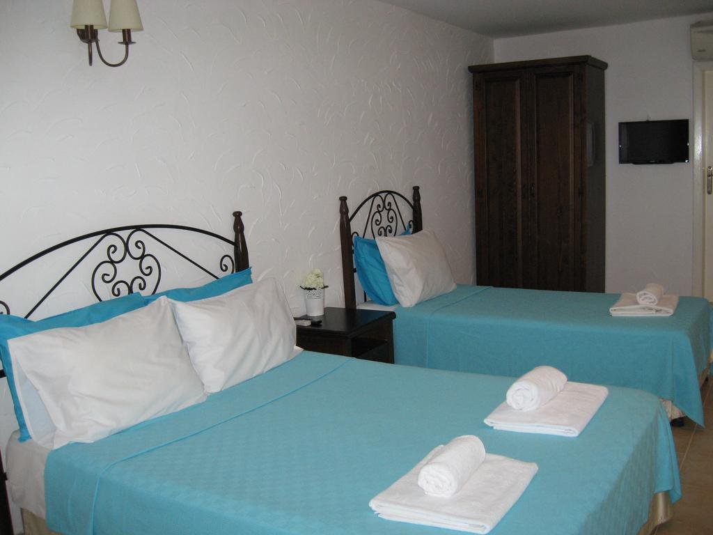 Assos Sardunya Butik Motel Rezervasyon
