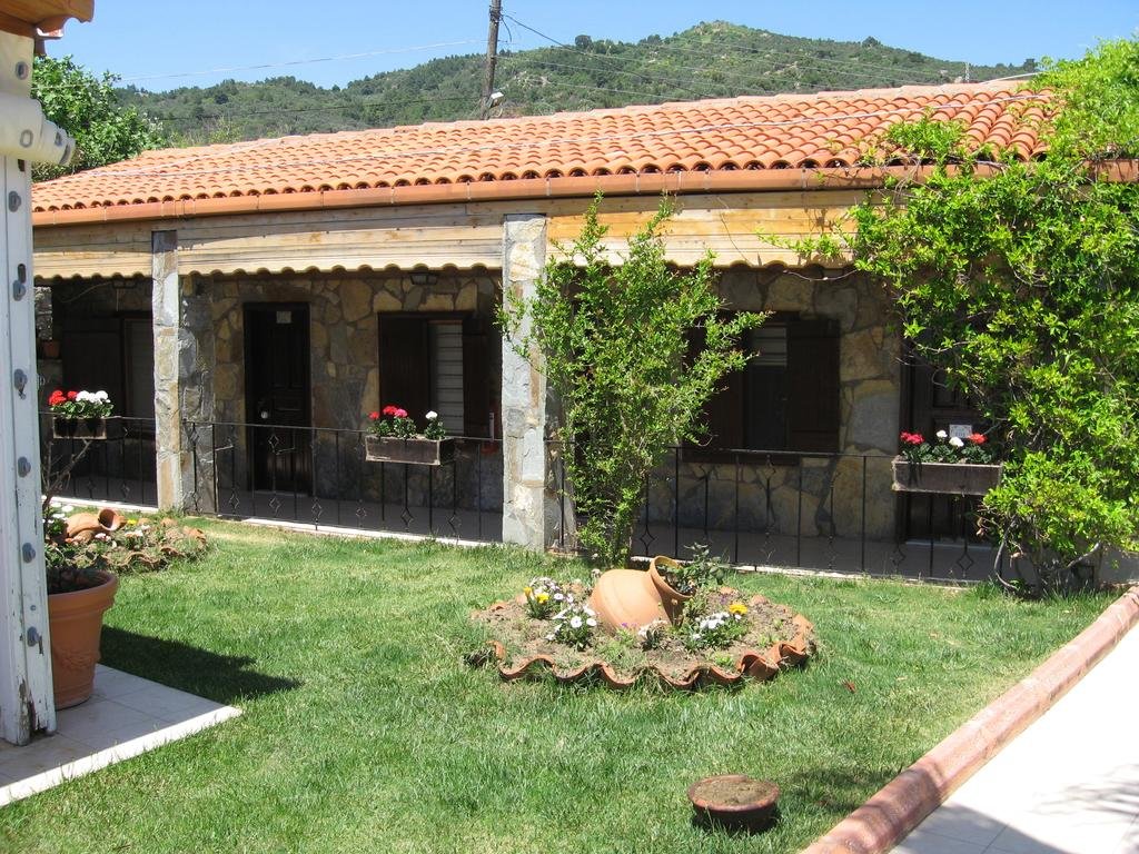 Assos Sardunya Butik Motel Rezervasyon