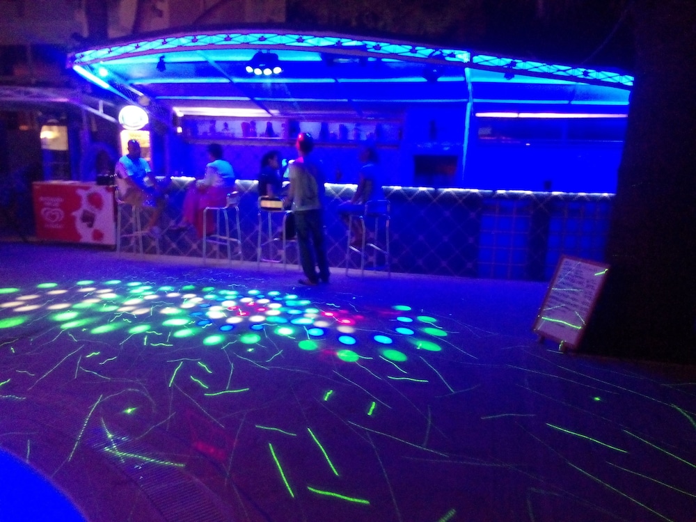 Art Hotel Kusadasi Rezervasyon