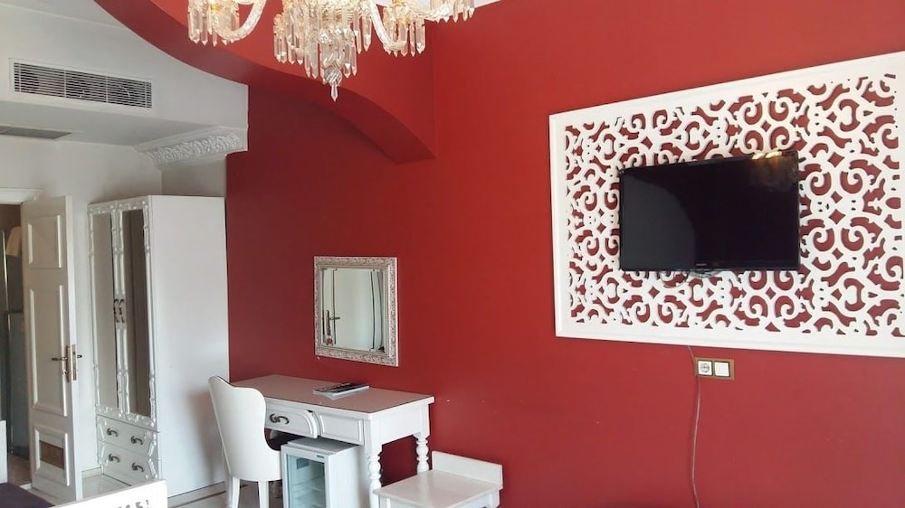 Azade Butik Hotel Rezervasyon