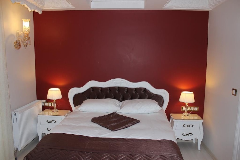 Azade Butik Hotel Rezervasyon