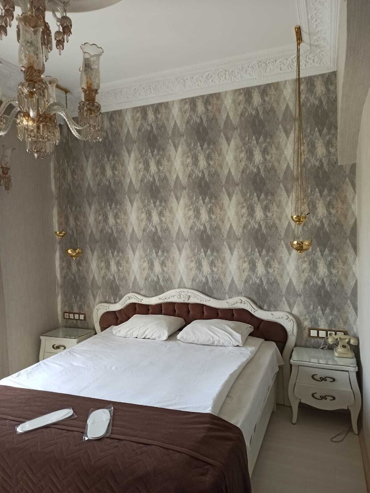 Azade Butik Hotel Rezervasyon