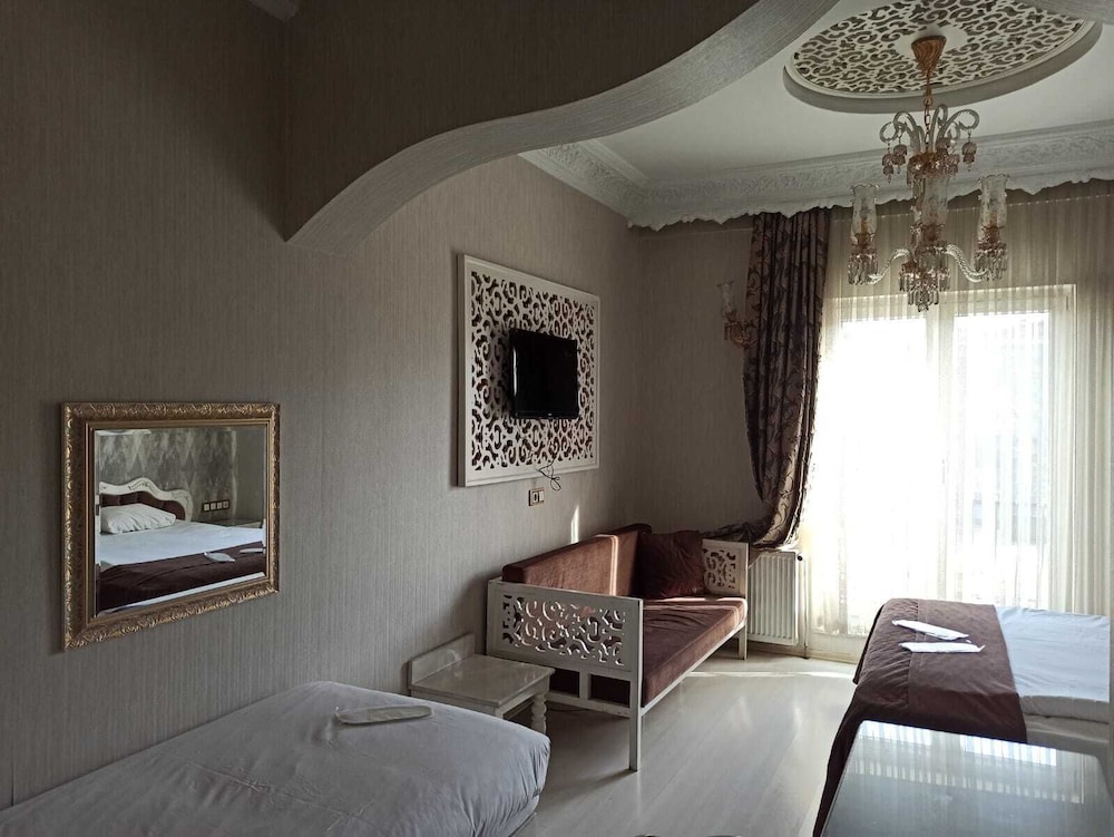 Azade Butik Hotel Rezervasyon