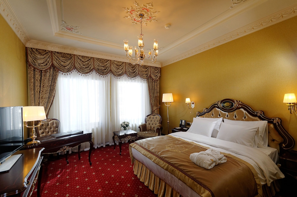 Meyra Palace Rezervasyon