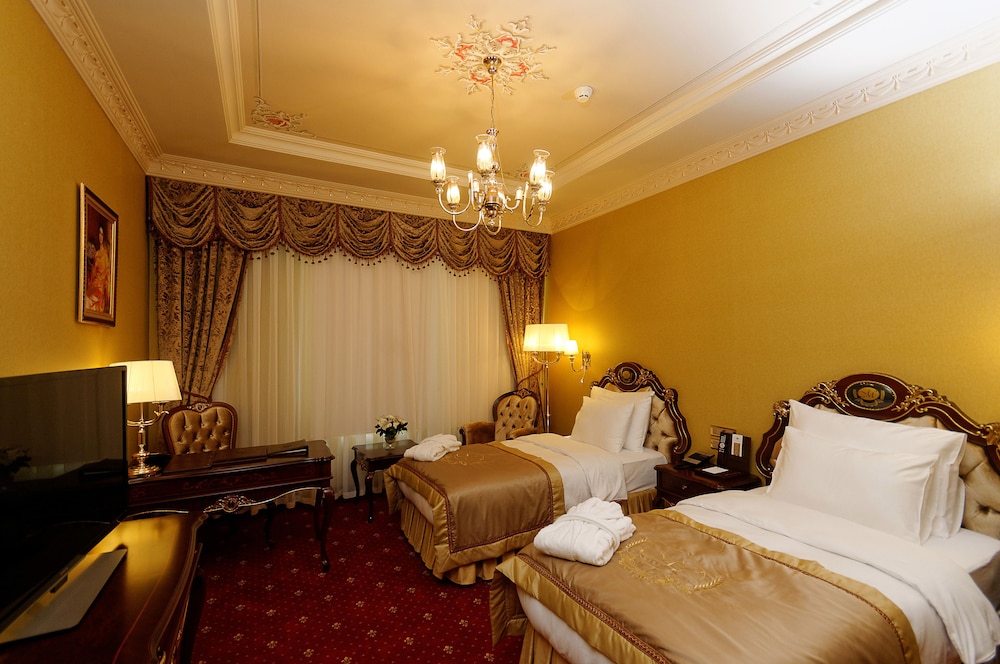 Meyra Palace Rezervasyon