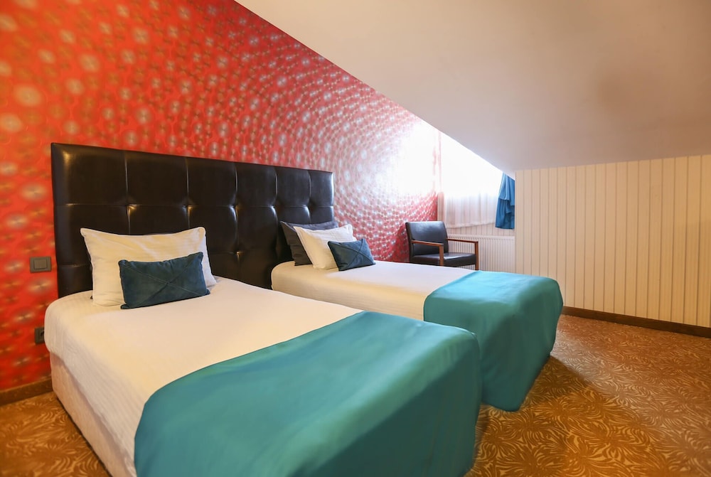 Highway Otel Rezervasyon