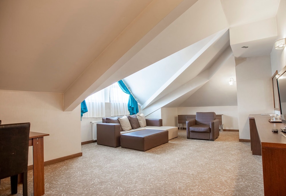 Highway Otel Rezervasyon