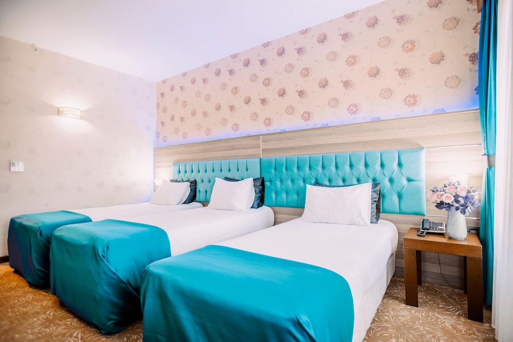 Highway Otel Rezervasyon