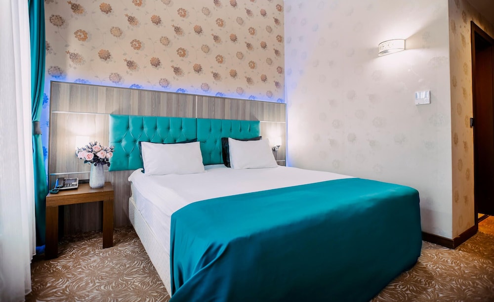 Highway Otel Rezervasyon