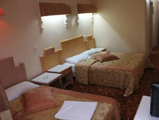 1943 Tarihi Emniyet Hotel Rezervasyon