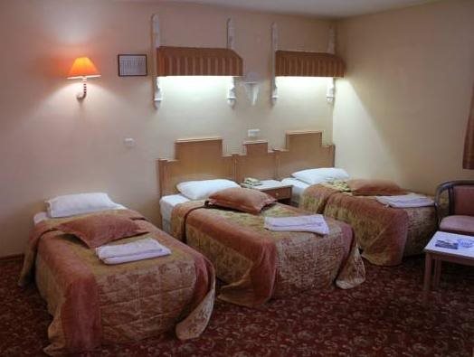 1943 Tarihi Emniyet Hotel Rezervasyon