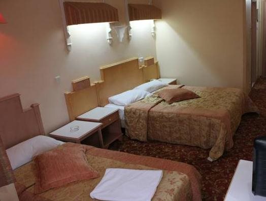 1943 Tarihi Emniyet Hotel Rezervasyon