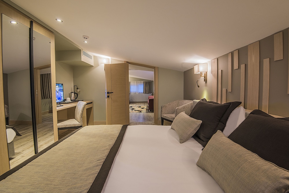 Cuci Hotel Di Mare - Bayramoglu Rezervasyon