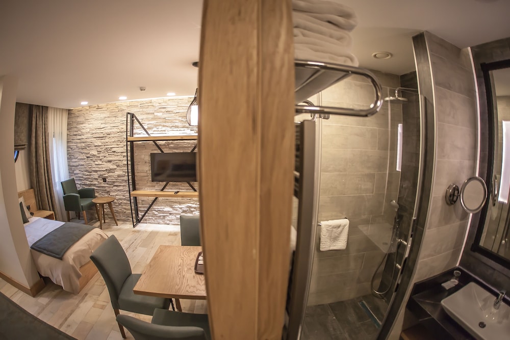 Cuci Hotel Di Mare - Bayramoglu Rezervasyon