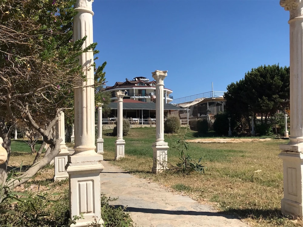 Derby Otel Rezervasyon