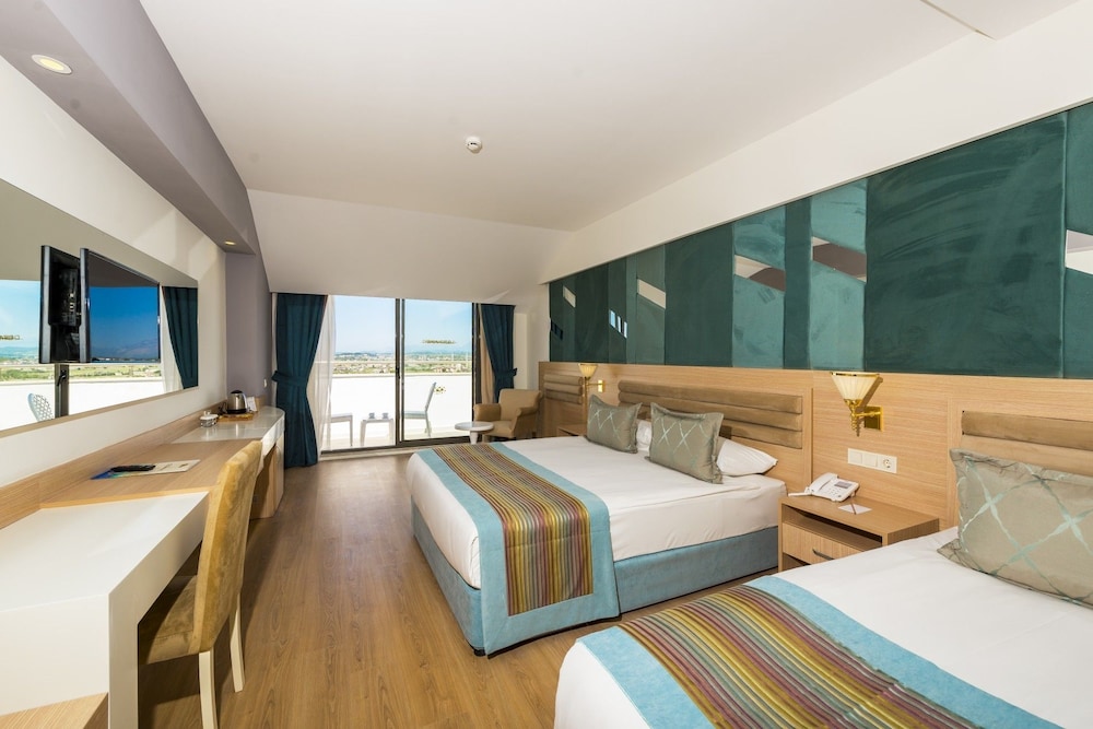 Dream World Hill Rezervasyon