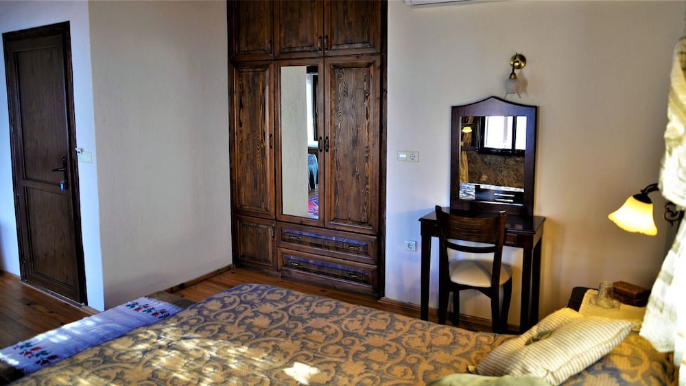 Yediburunlar Lighthouse Rezervasyon