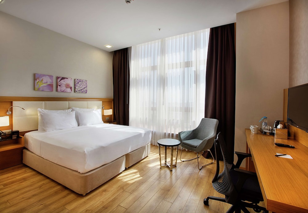 Hilton Garden Inn Kocaeli Sekerpinar Rezervasyon
