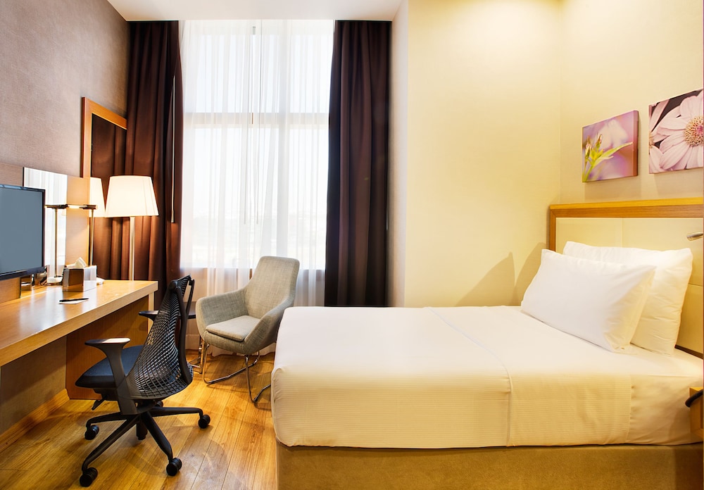 Hilton Garden Inn Kocaeli Sekerpinar Rezervasyon