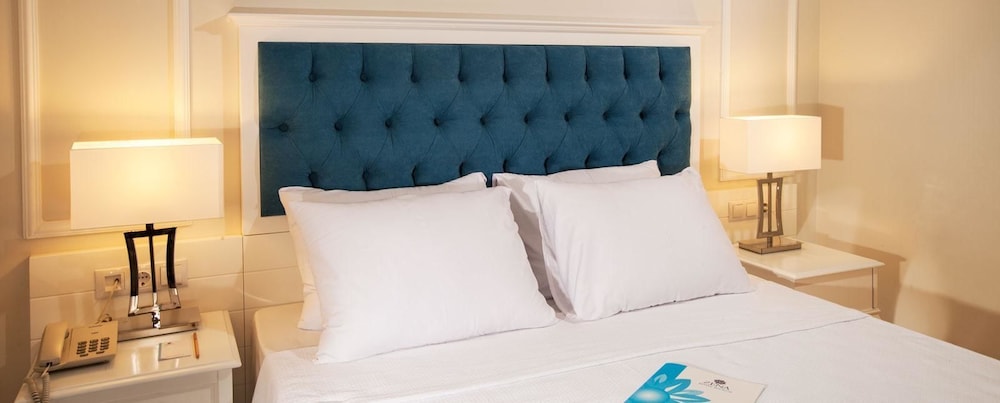 Zena Hotel Bodrum Rezervasyon