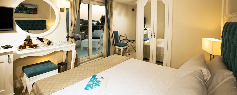 Zena Hotel Bodrum Rezervasyon
