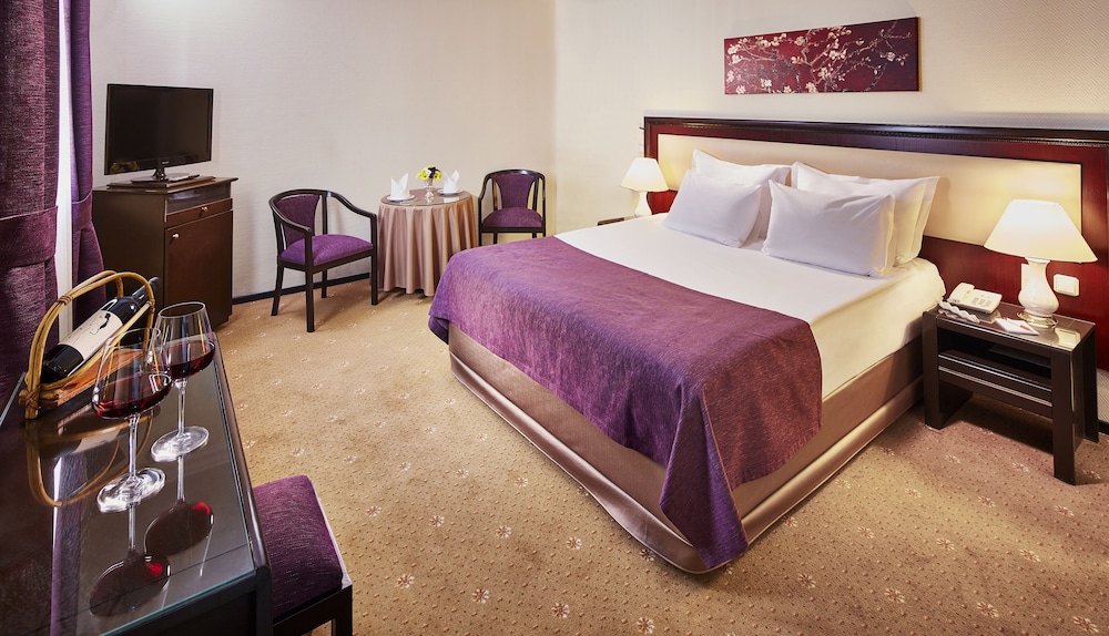 Günes Hotel Merter Rezervasyon