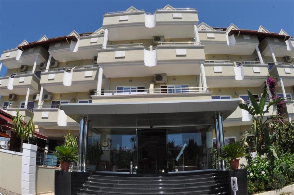 Candan Apart Hotel Rezervasyon