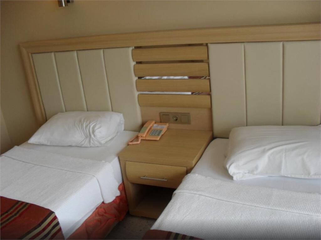 Candan Apart Hotel Rezervasyon