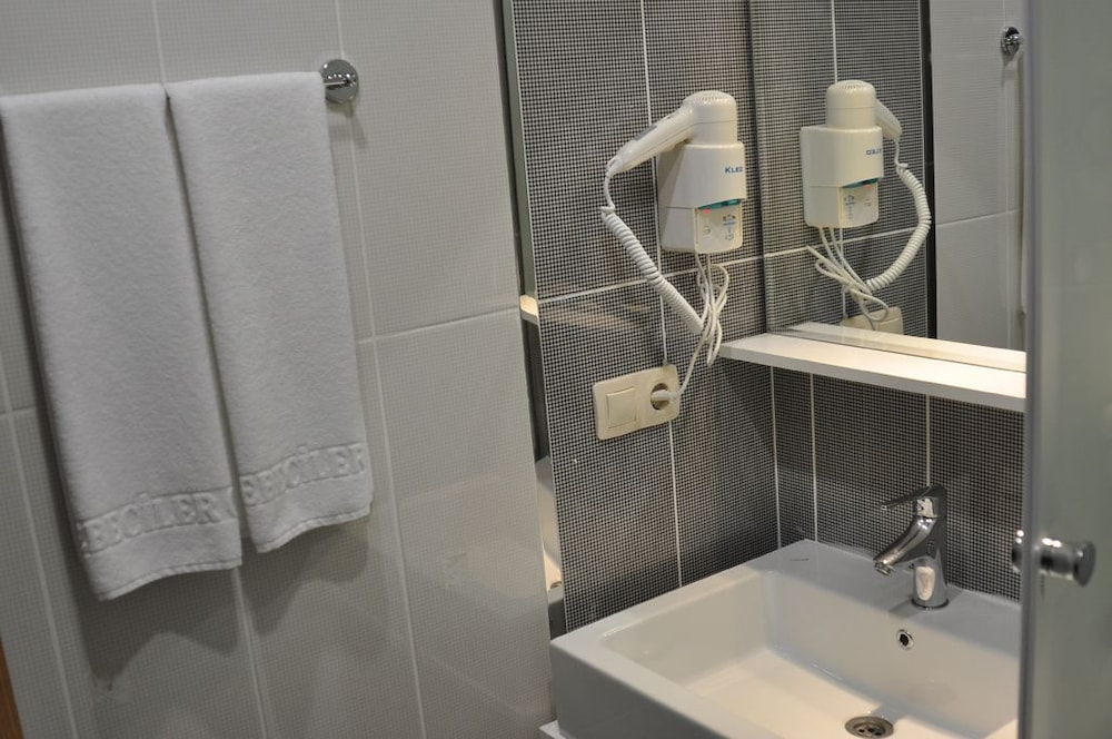 Cebeciler Hotel Rezervasyon