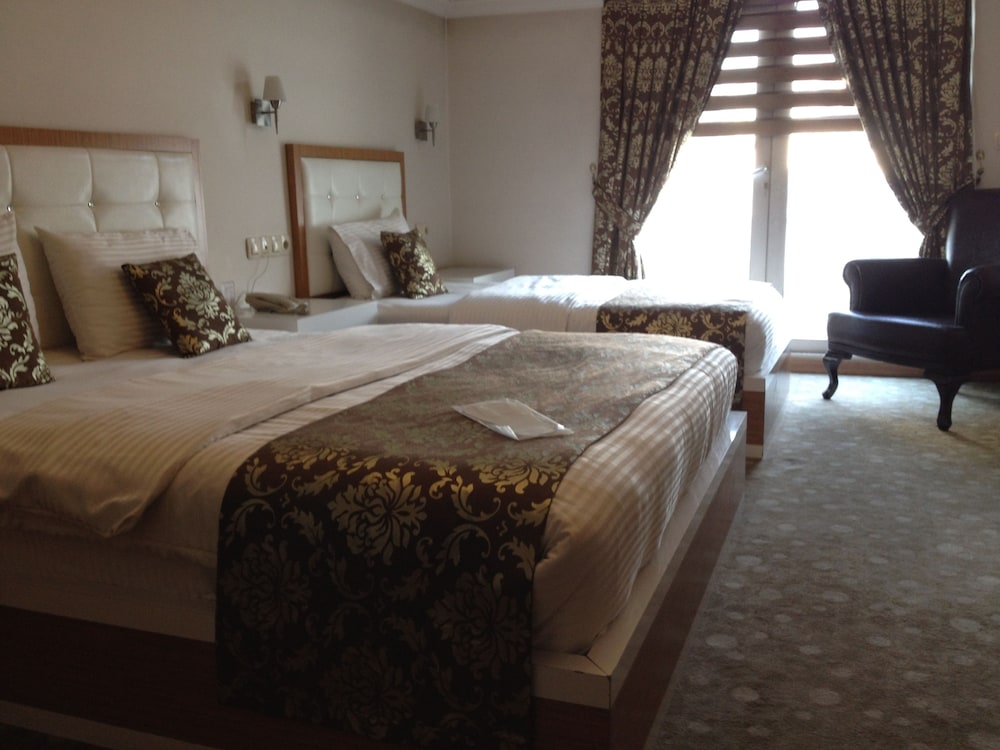 Cebeciler Hotel Rezervasyon