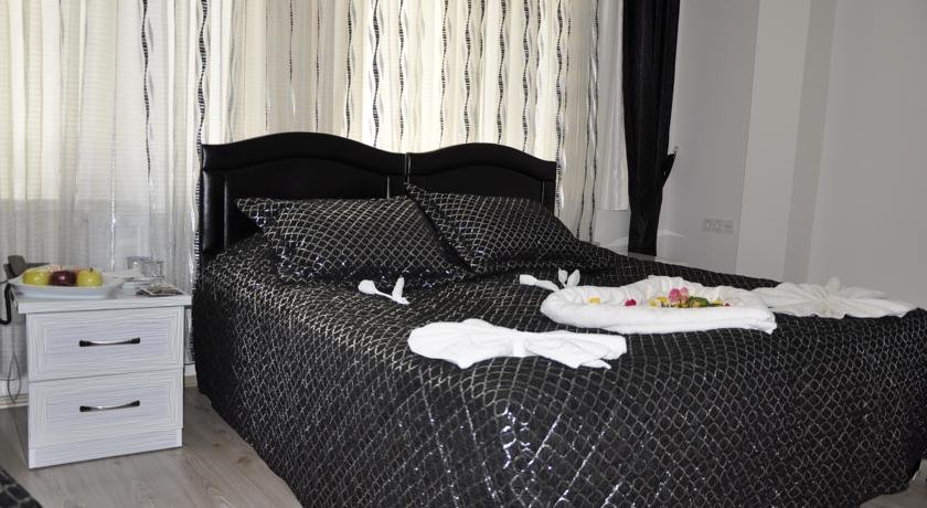 Golden Apple Otel Rezervasyon