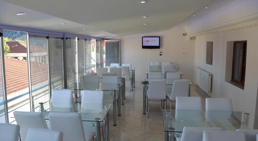 Golden Apple Otel Rezervasyon