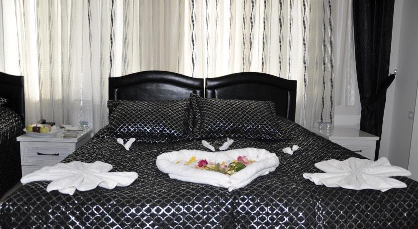 Golden Apple Otel Rezervasyon