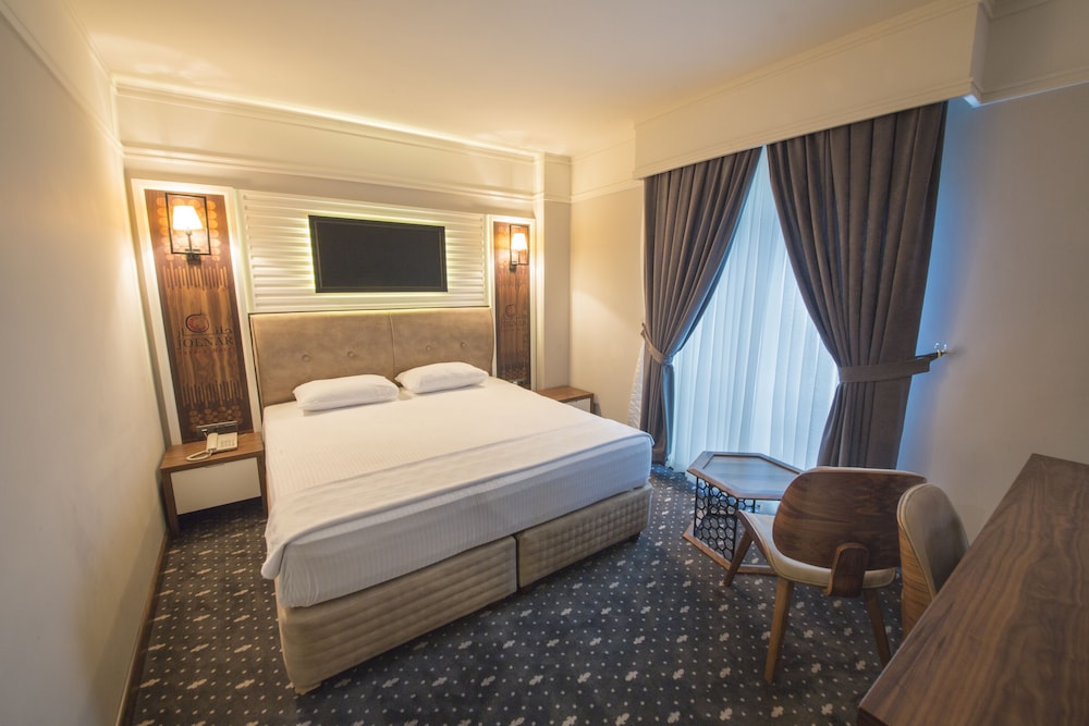 Jolnar Garden Hotel Rezervasyon