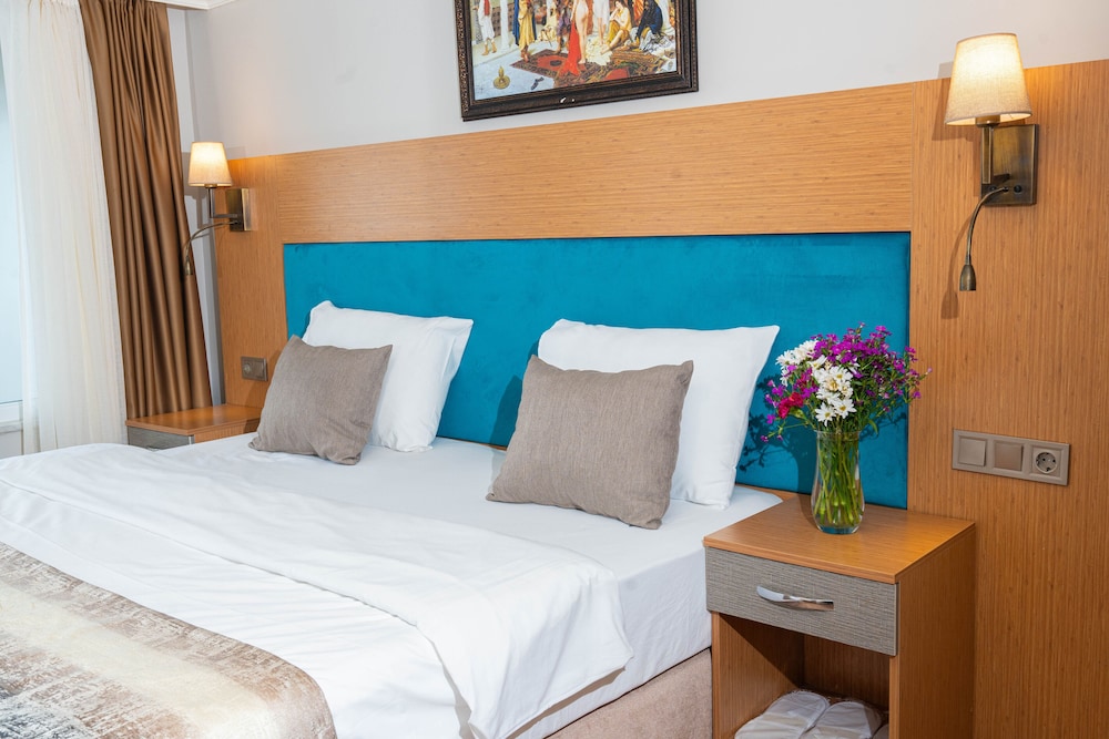 Seatanbul Hotel Rezervasyon