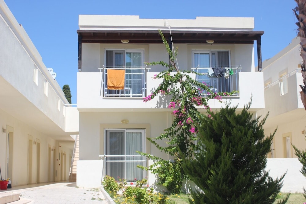 Viras Otel - Ortakent Rezervasyon